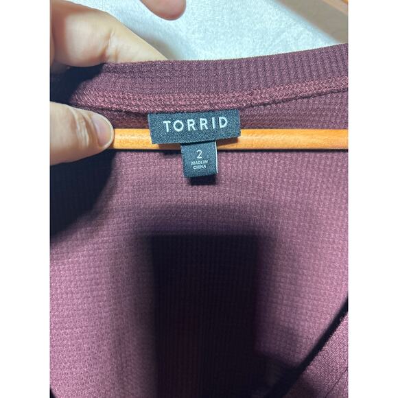 Torrid Top 2 2X Burgundy Thermal Waffle Knit Lace Detail Peplum Babydoll - Picture 5 of 9